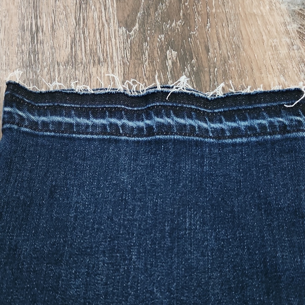 Veronica Beard Dark Blue 10" Carolyn Baby Boot Cropped Jeans Size 29 - Picture 4 of 10